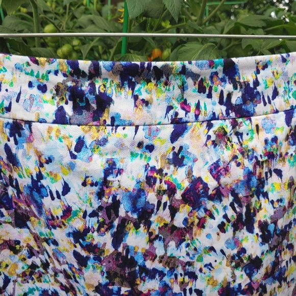 Ann Taylor Tailored Pencil Skirted Fully Lined Splatter Print Vibrant Colors - Picture 8 of 8